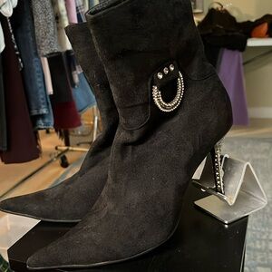 MOSSMO ANKLE BOOTS